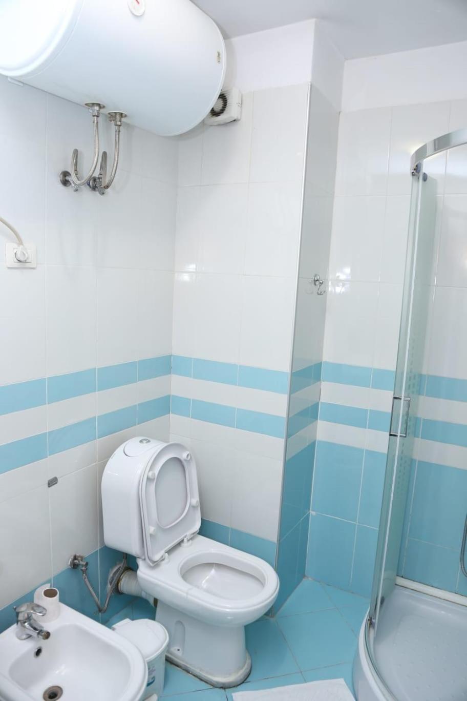 Ergi'S Host Apartment Тирана Екстер'єр фото